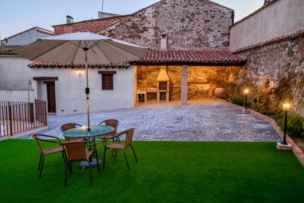 A - Apartamento Elegante Con Piscina Compartida Torrico Luaran gambar